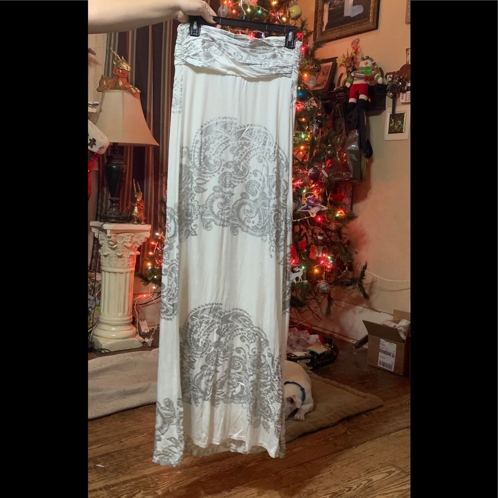 Maxi Dress - Picture 2 of 3